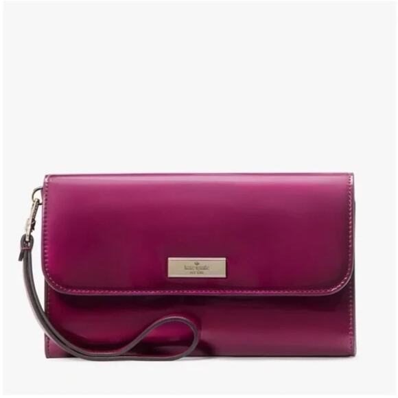 NWT - Kate Spade - Kenzie Boxed Medium Flap Wristlet - Picture 2 of 4